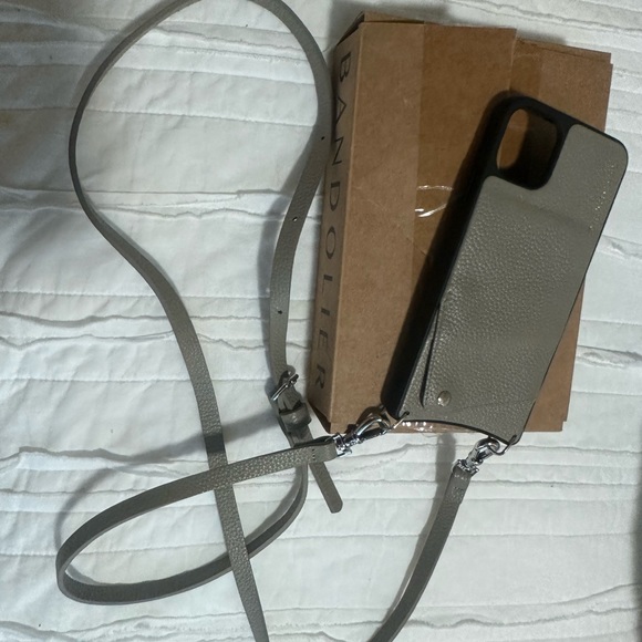 Bandolier Crossbody phone case - IPhone 11 ProMax - Picture 2 of 2